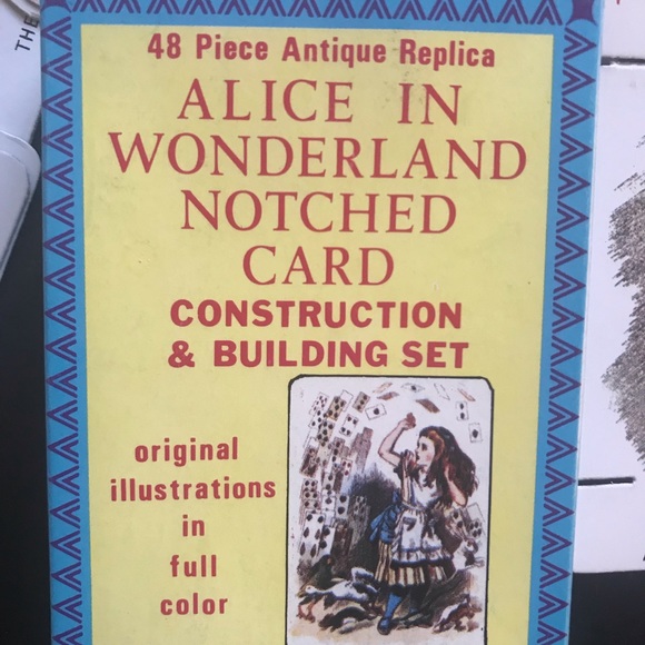 Vintage Alice in Wonderland notched card construction building set new in box - Picture 2 of 4